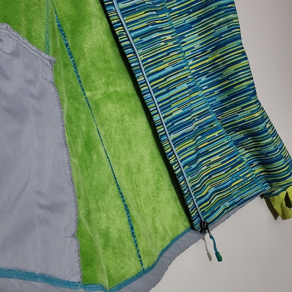 Girls LL Bean Blue Green Pattern Sweatshirt Faux Fur Lining Sz Large 14-16 - Picture 5 of 9